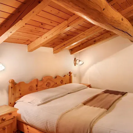 Franz Mansarda 1 Apartment Livigno